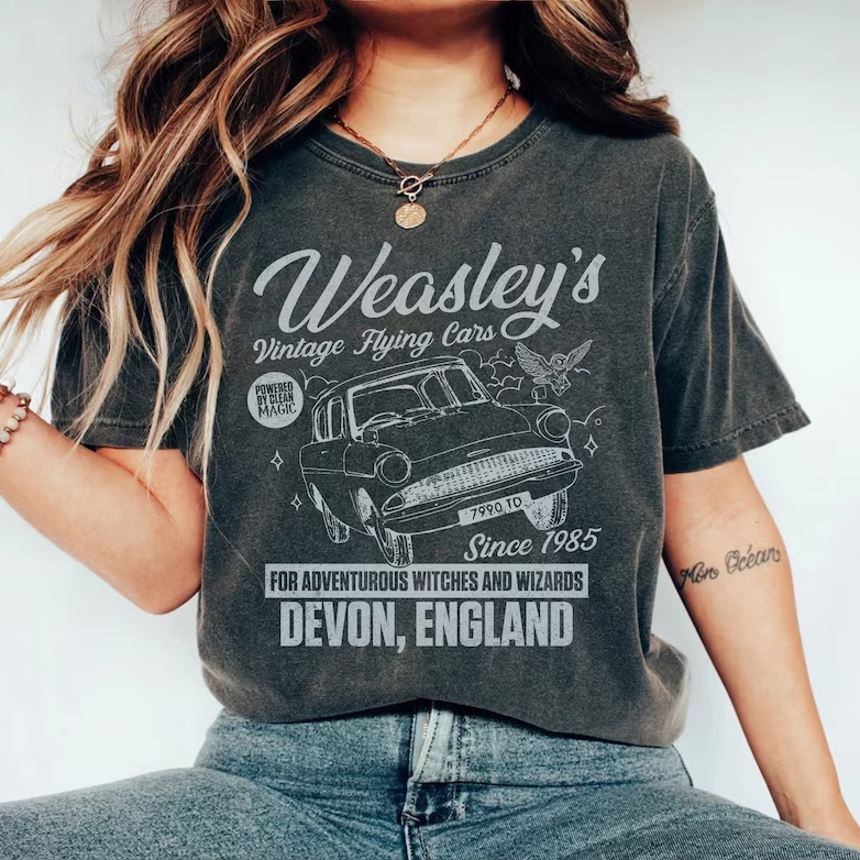 Weasley's Vintage Flying Car Shirt